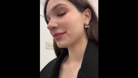 shy_priincess @ stripchat on 20241106