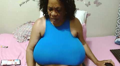 dairyqueen2 @ stripchat on 20241107