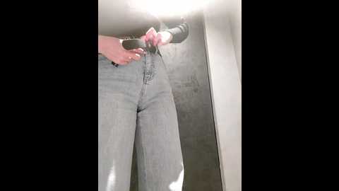 gabriella_hot_ @ stripchat on 20241107