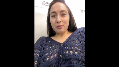 holly_play @ stripchat on 20241107