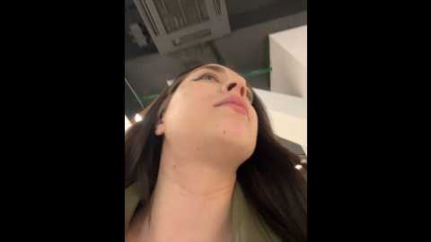 holly_play @ stripchat on 20241107