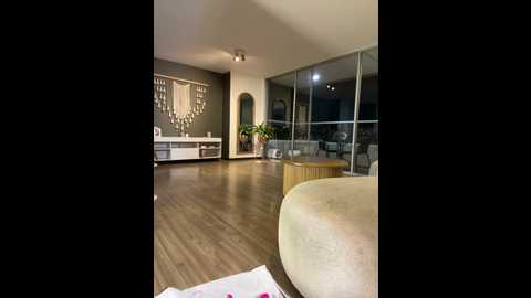 irish_collins @ stripchat on 20241107