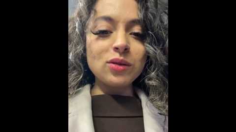 lina_twin @ stripchat on 20241107