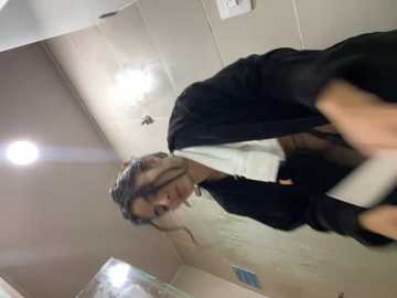 sam_sara @ stripchat on 20241107