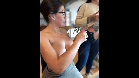 carlaconnor80 @ stripchat on 20241108