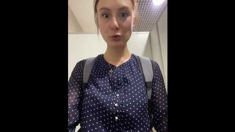 dina_tease @ stripchat on 20241108