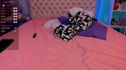 jess_lui @ stripchat on 20241108