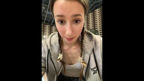 lia__love @ stripchat on 20241108