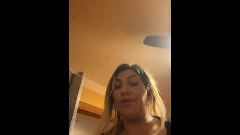 littlemisseeve @ stripchat on 20241109