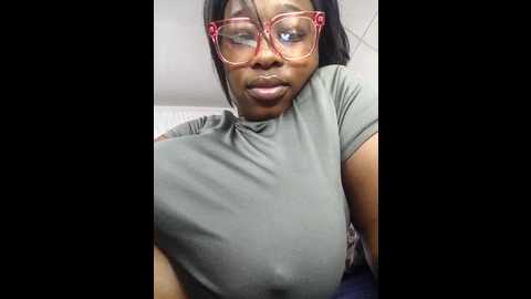 zee_online @ stripchat on 20241109