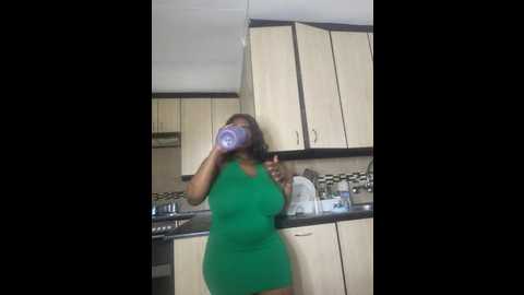 bustygoddess32 @ stripchat on 20241110