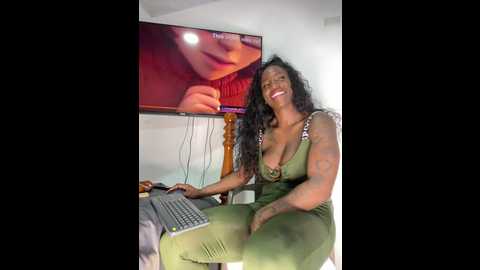 bustykeyla @ stripchat on 20241110