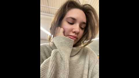 holly_molii @ stripchat on 20241110