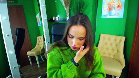 lola_white