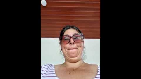 emma_tour @ stripchat on 20241111