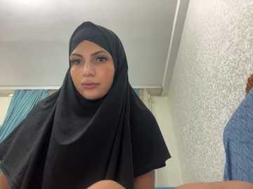 gumusguray @ stripchat on 20241111