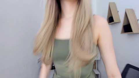 flowerylove_1 @ stripchat on 20241112