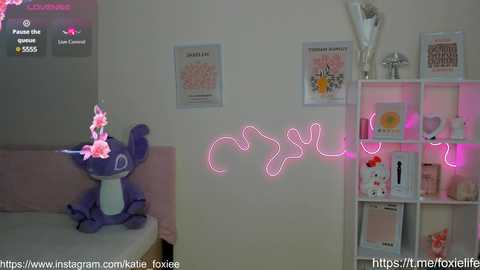 katie_foxie @ stripchat on 20241112