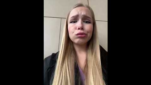 mur_girl @ stripchat on 20241112