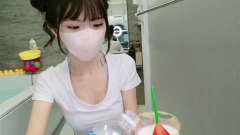_minami_ @ stripchat on 20241113