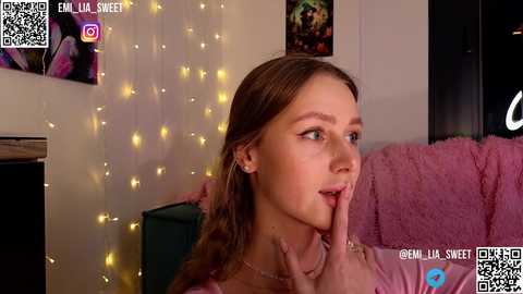 emi_lia_sweet @ stripchat on 20241113