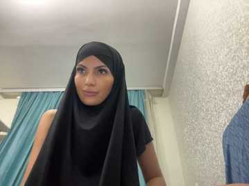 gumusguray @ stripchat on 20241113