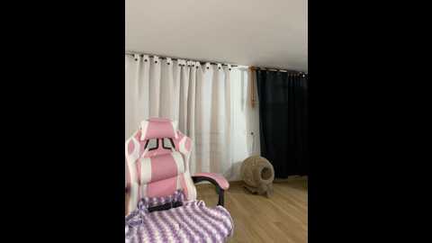 miajones21 @ stripchat on 20241113