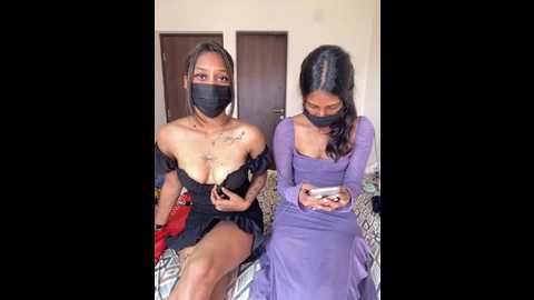 sexsy_lesbo @ stripchat on 20241113