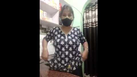 1r_sexy @ stripchat on 20241114