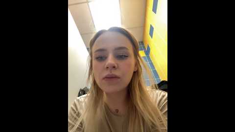 elegant_babe @ stripchat on 20241114