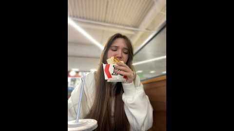 holly_molii @ stripchat on 20241114