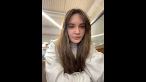 holly_molii @ stripchat on 20241114