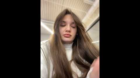 holly_molii @ stripchat on 20241114