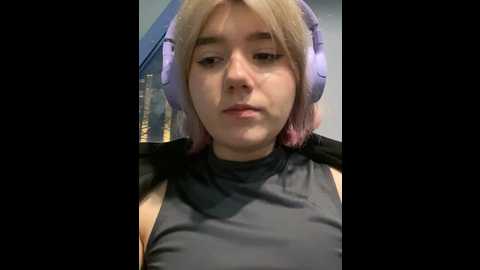 baby__naughty @ stripchat on 20241115