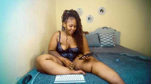 goldenpussyxoxo @ stripchat on 20241115