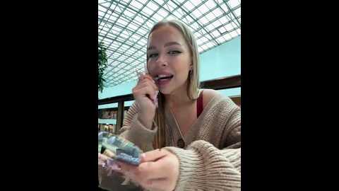 mur_girl @ stripchat on 20241115