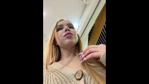 mur_girl @ stripchat on 20241115