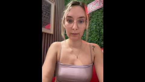 the_snowwhitee @ stripchat on 20241115