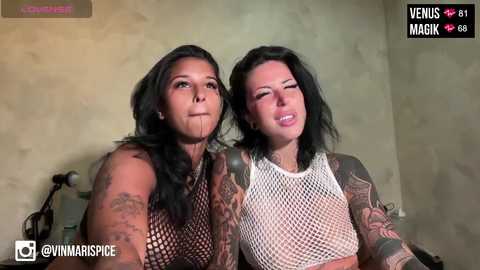 venus_magik @ stripchat on 20241115