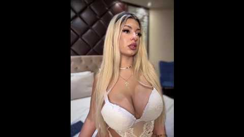 yaramoon_ @ stripchat on 20241115