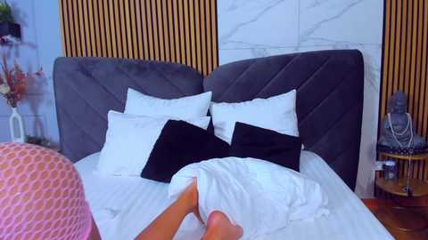 awww_ella @ stripchat on 20241116