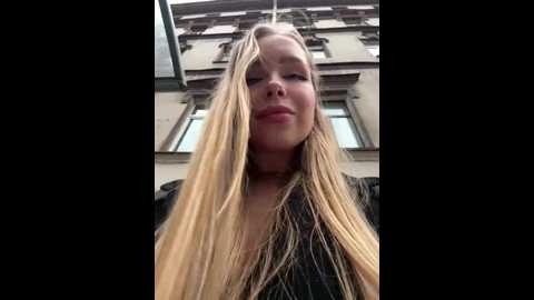 mur_girl @ stripchat on 20241116