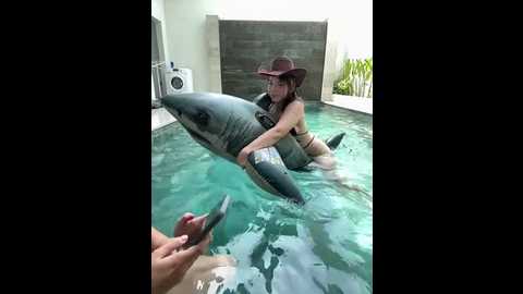 nura_n_sarah @ stripchat on 20241116