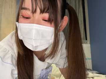riri_ri @ stripchat on 20241116