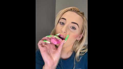 strongqueen @ stripchat on 20241116