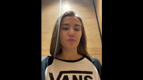 valenciashock @ stripchat on 20241116
