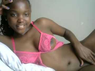 latiffagodess @ stripchat on 20241117