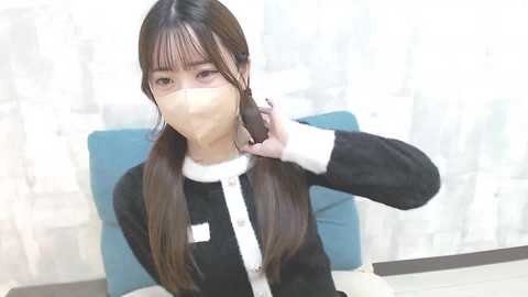 love_momo_love @ stripchat on 20241117