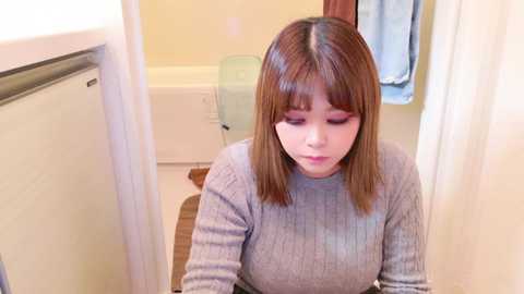 megu_melon @ stripchat on 20241117