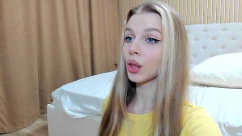 mila_polly_and_forester_ @ stripchat on 20241117